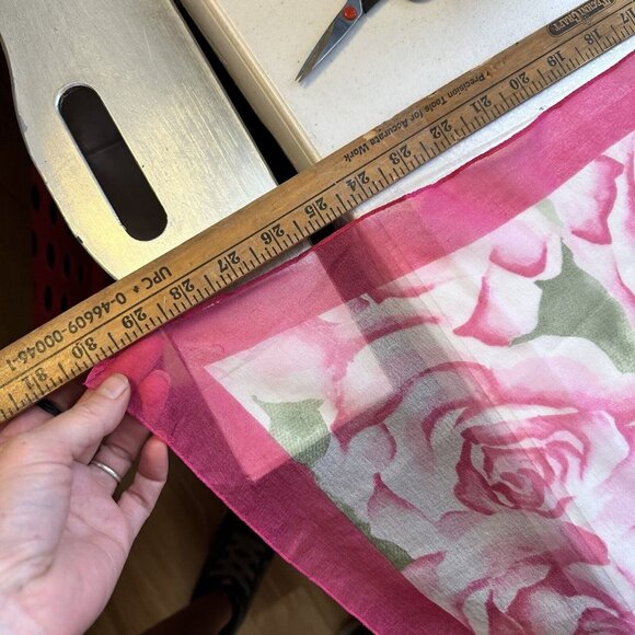 Womens Vintage Pink Roses Square Scarf Poly Neck Scarves Cottagecore - Picture 7 of 11